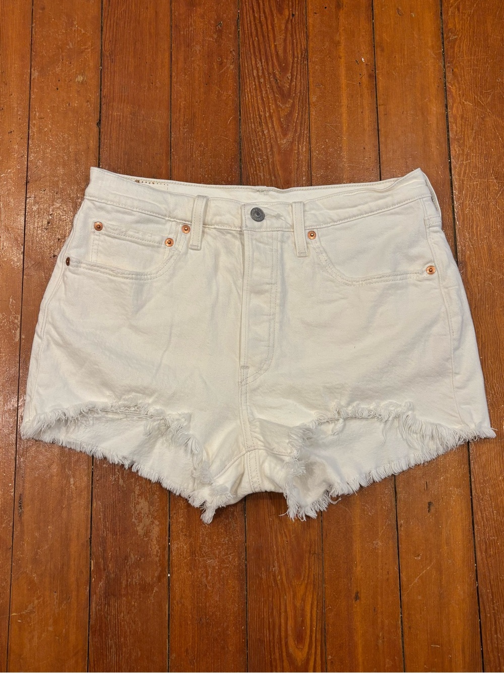 Levi’s 501 Original White Denim Cutoff Shorts Women W30 Button Fly Raw Hem Jean